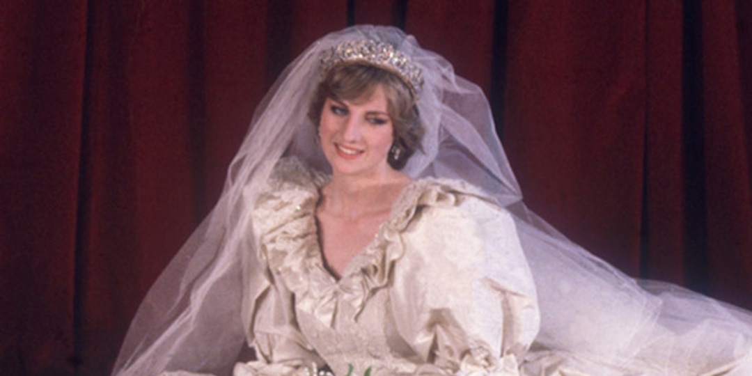 Inside the Epic Story of Princess Diana's Wedding Dress Inside the Epic Story of Princess Diana's Wedding Dress