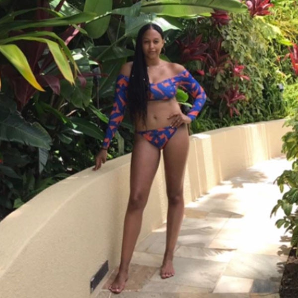 Tia Mowry Denies Photoshopping Bikini Photo