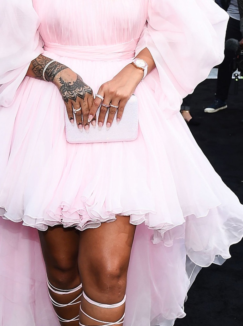 So...Rihanna's Pink Gown Details So...Rihanna's Pink Gown Details