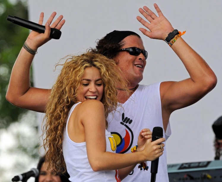 Shakira, Carlos Vives