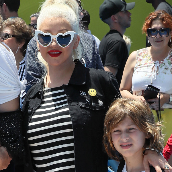 Christina Aguilera S Son Adorably Fills In For Her At Rehearsal E News