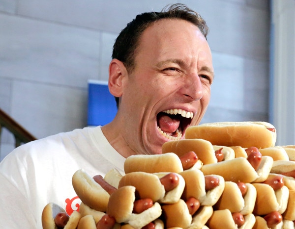 Joey Chestnut Wins 10th Nathan's Hot Dog Eating Contest ...