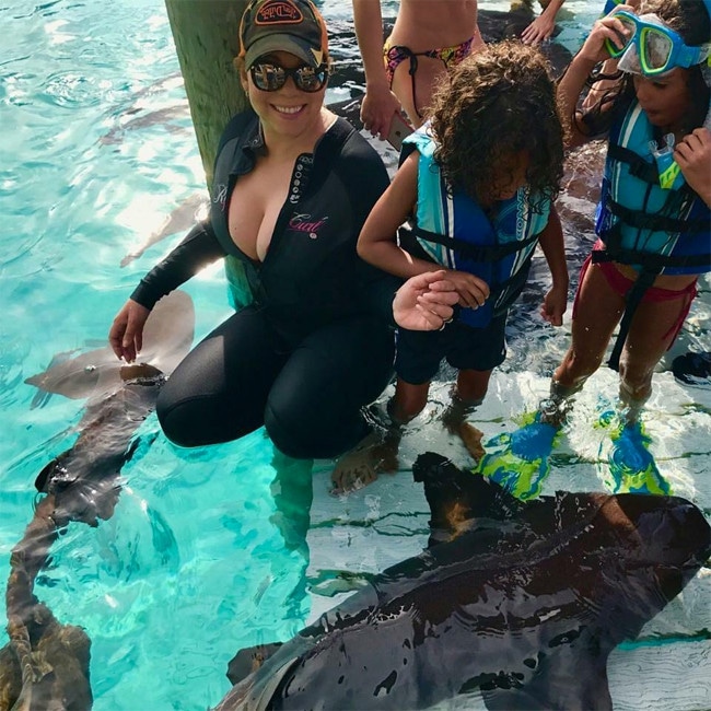 Mariah Carey, Twins, Sharks