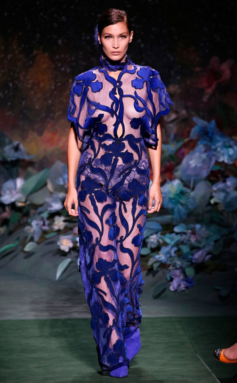 Bella Hadid, Fendi, Haute Couture Paris Fashion Week