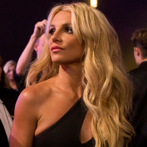 Britney Spears Says She's Being Bullied Over Her Instagram ...