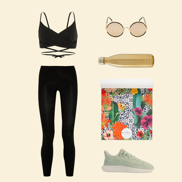 How to Style Your Yoga Pants for Every Weekend Scenario
