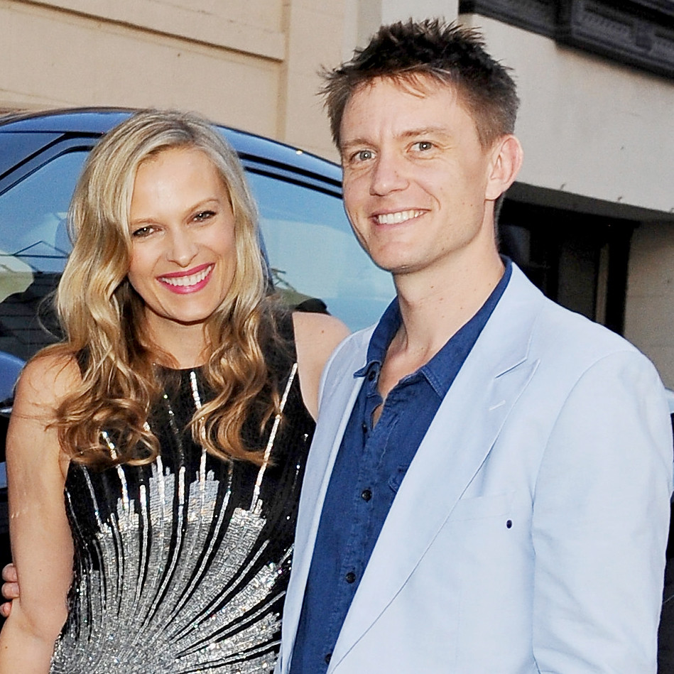 Vinessa Shaw's Pregnancy Announcement Is Hocus Pocus Perfect E