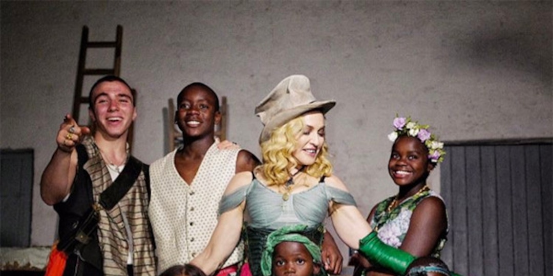 pics Madonna Children madonna shares rare family photo with