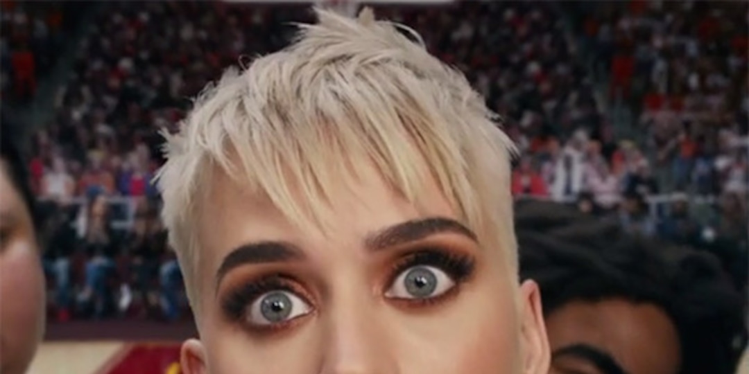 vals Samenstelling aardolie Katy Perry's Basketball Team Mounts a Comeback in ''Swish Swish'' - E!  Online