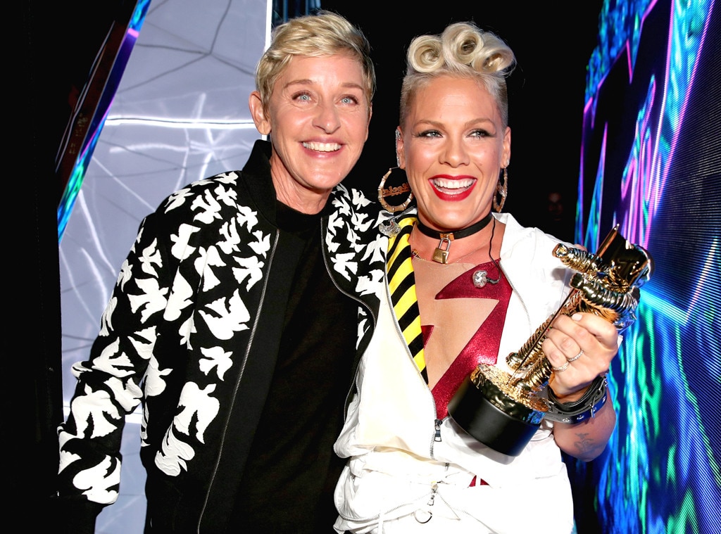Ellen DeGeneres & Pink from Os melhores momentos do MTV ...