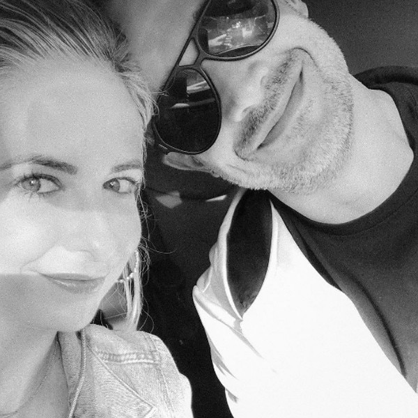 Como Freddie Prinze Jr. e Sarah Michelle Gellar evitam a vida de celebridade 'BS'