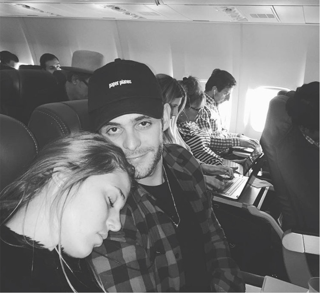 does thomas rhett chew tobacco 16 Biggest Revelations From Lauren Akins' Memoir does thomas rhett chew tobacco 16 Biggest Revelations From Lauren Akins' Memoir
