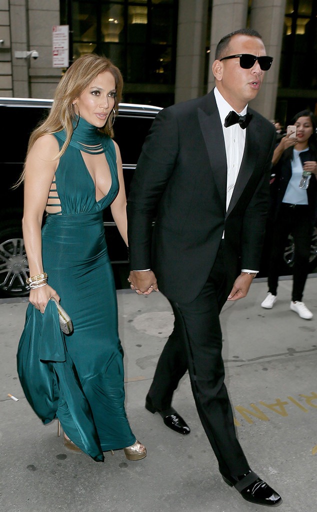 Jennifer Lopez and Alex Rodriguez Are #RelationshipGoals at Their First