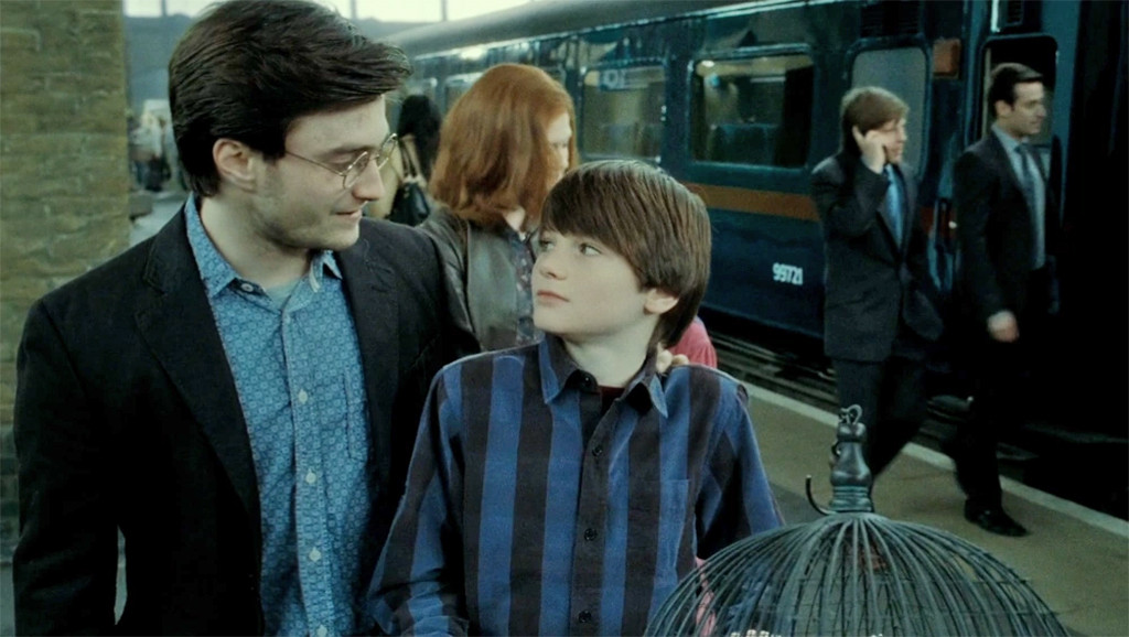 Harry Potter Fans Celebrate Albus First Day At Hogwarts E Online