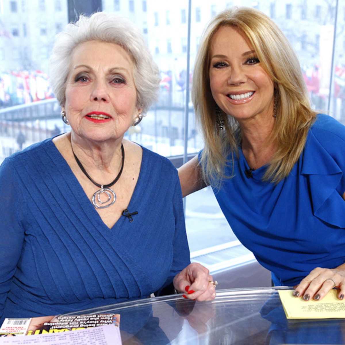 Kathie Lee Gifford Returns to Today Day After Mother's Death - E! Online