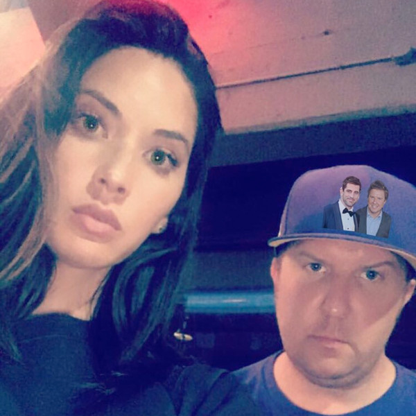 Olivia Munn Jokes About Team Rivalries And Aaron Rodgers Split In Post E Online