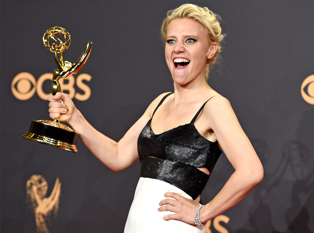 Kate Mckinnon Poses With Her Emmy From Emmys 2017 Celebrities Candid