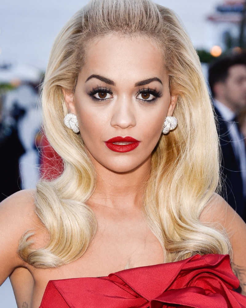 ESC: Rita Ora