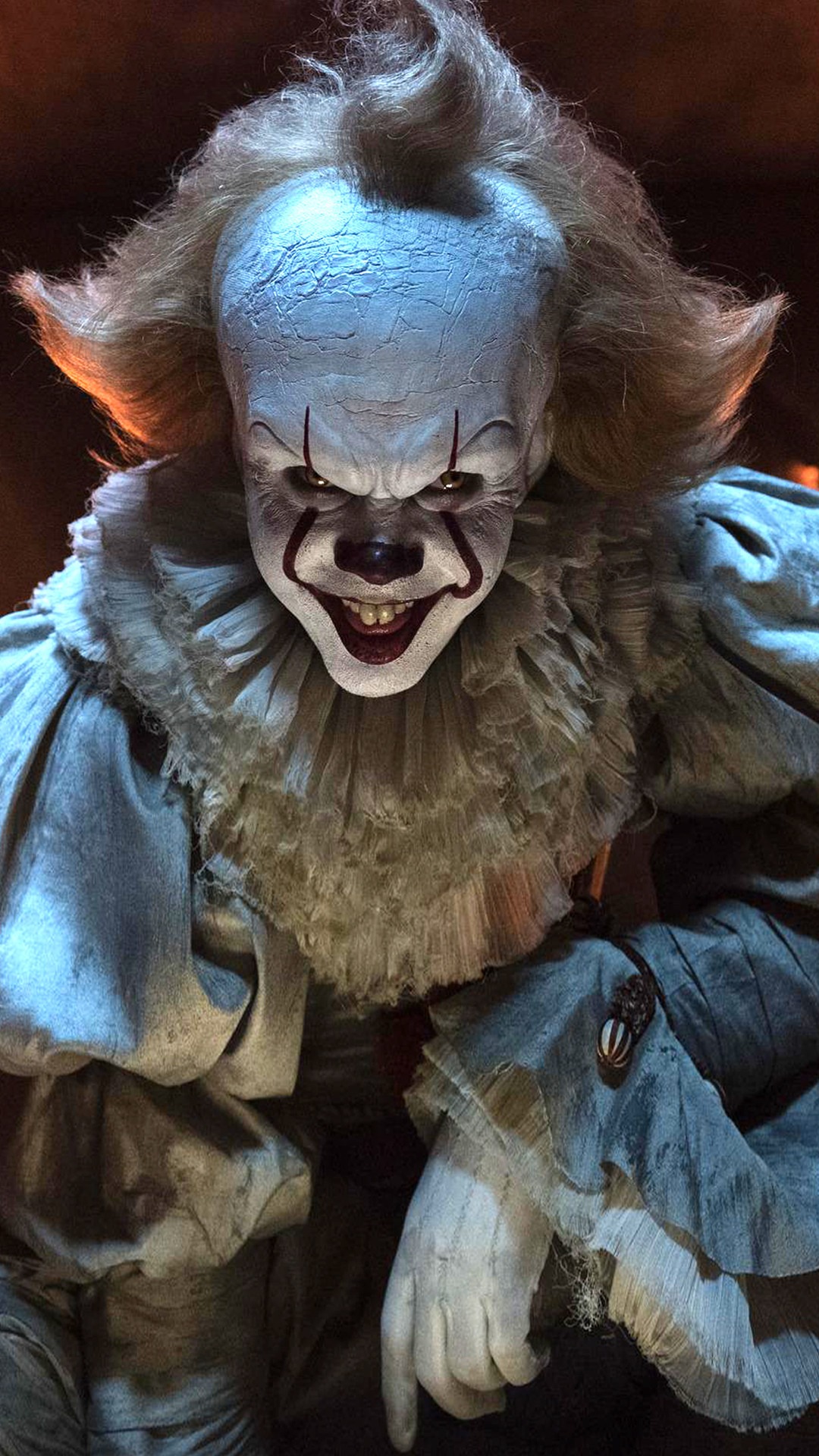 Bill Skarsgård Demonstrates His It Clown Smile | E! News Australia