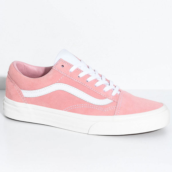 soulier bleu ou rose