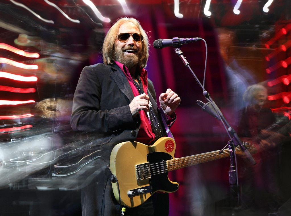 Tom Petty's Autopsy Reveals Singer Died Of Accidental Overdose | E! News