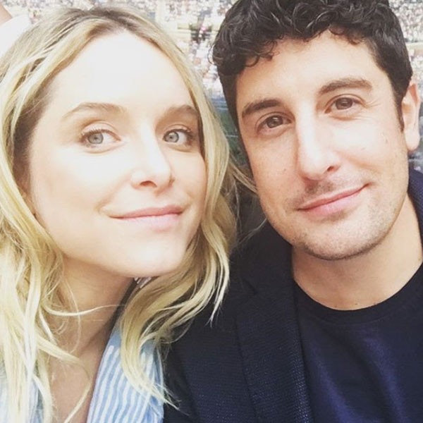 Jason Biggs Welcomes Son Lazlo With Wife Jenny Mollen E News