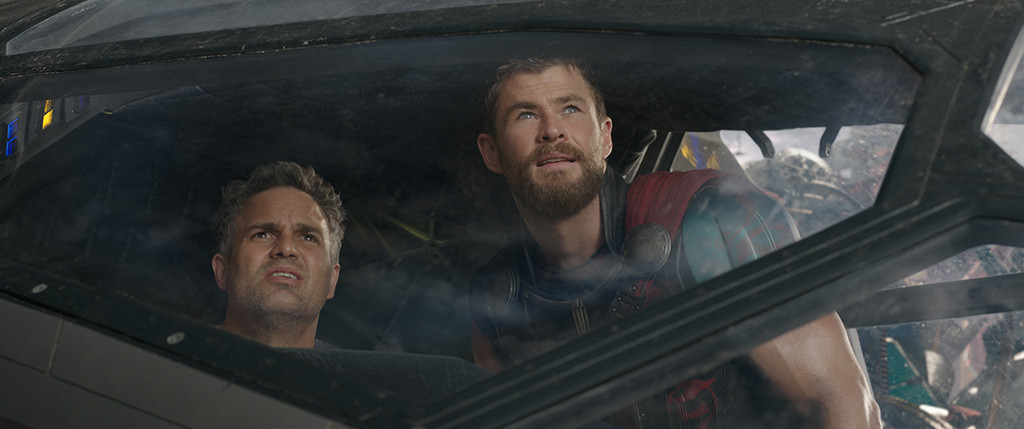 14 Critics' Reviews Show High Praise for Thor: Ragnarok