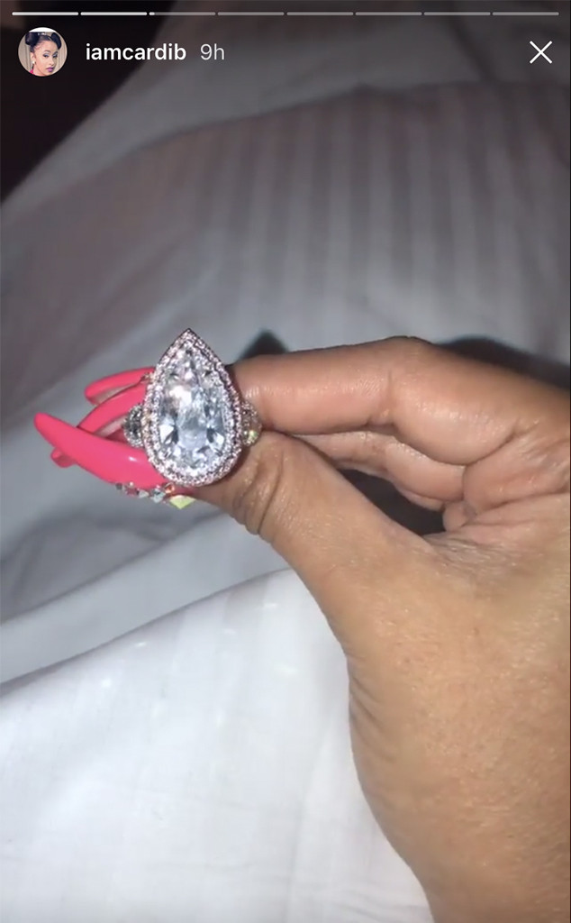 Cardi B Flashes Her Enormous 8Carat Engagement Ring E