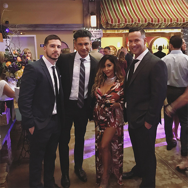 Inside Deena Cortese S Wedding What A Jersey Shore Reunion E