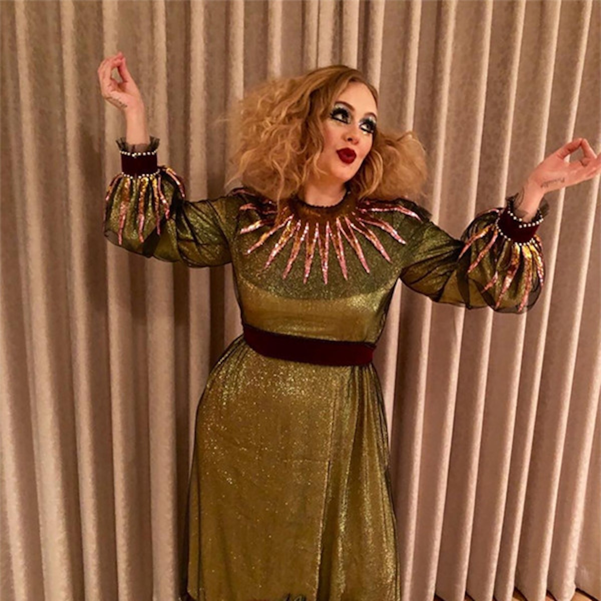 Adele Resurfaces With Halloween Costume That's Got Fans Shook Adele Resurfaces With Halloween Costume That's Got Fans Shook