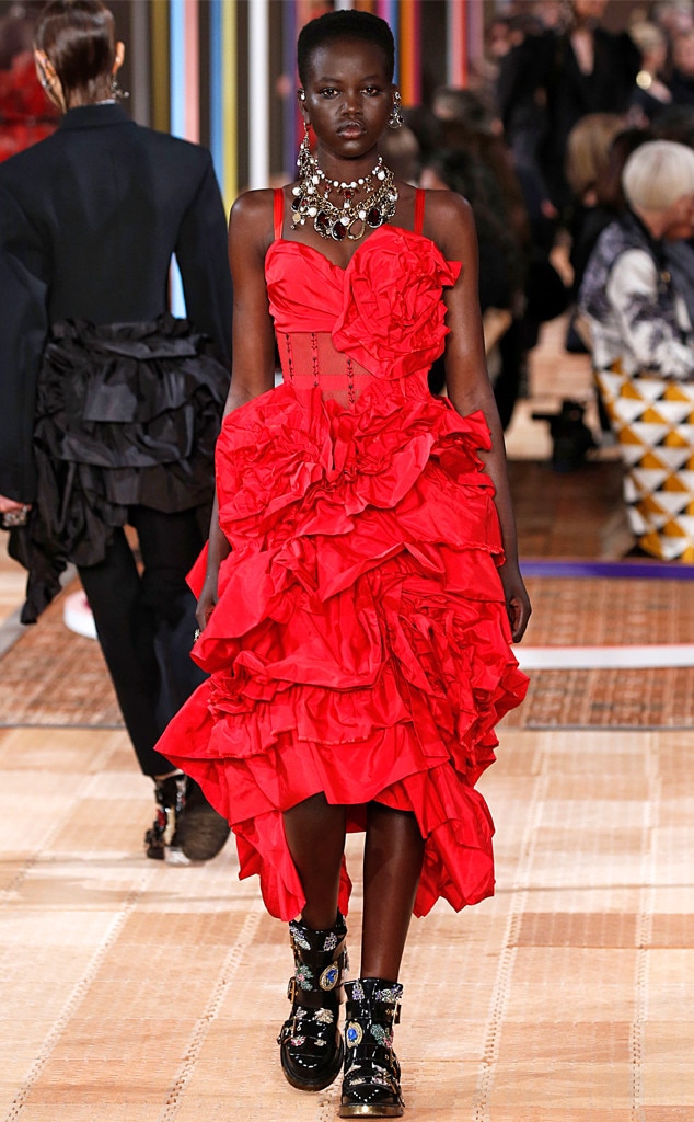 Best Looks from Paris Fashion Week Spring 2018 - Page 2