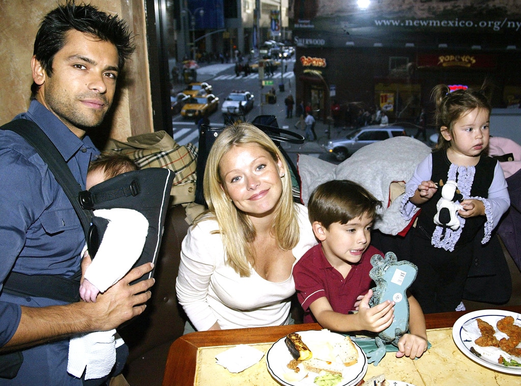 Every Time Kelly Ripa & Mark Consuelos' Family Made Us Fall In Love
