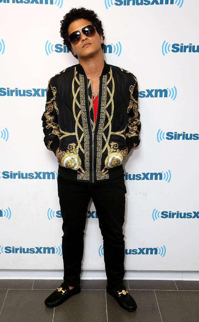 Watch Bruno Mars' Style Transform Before Your Eyes - E! Online
