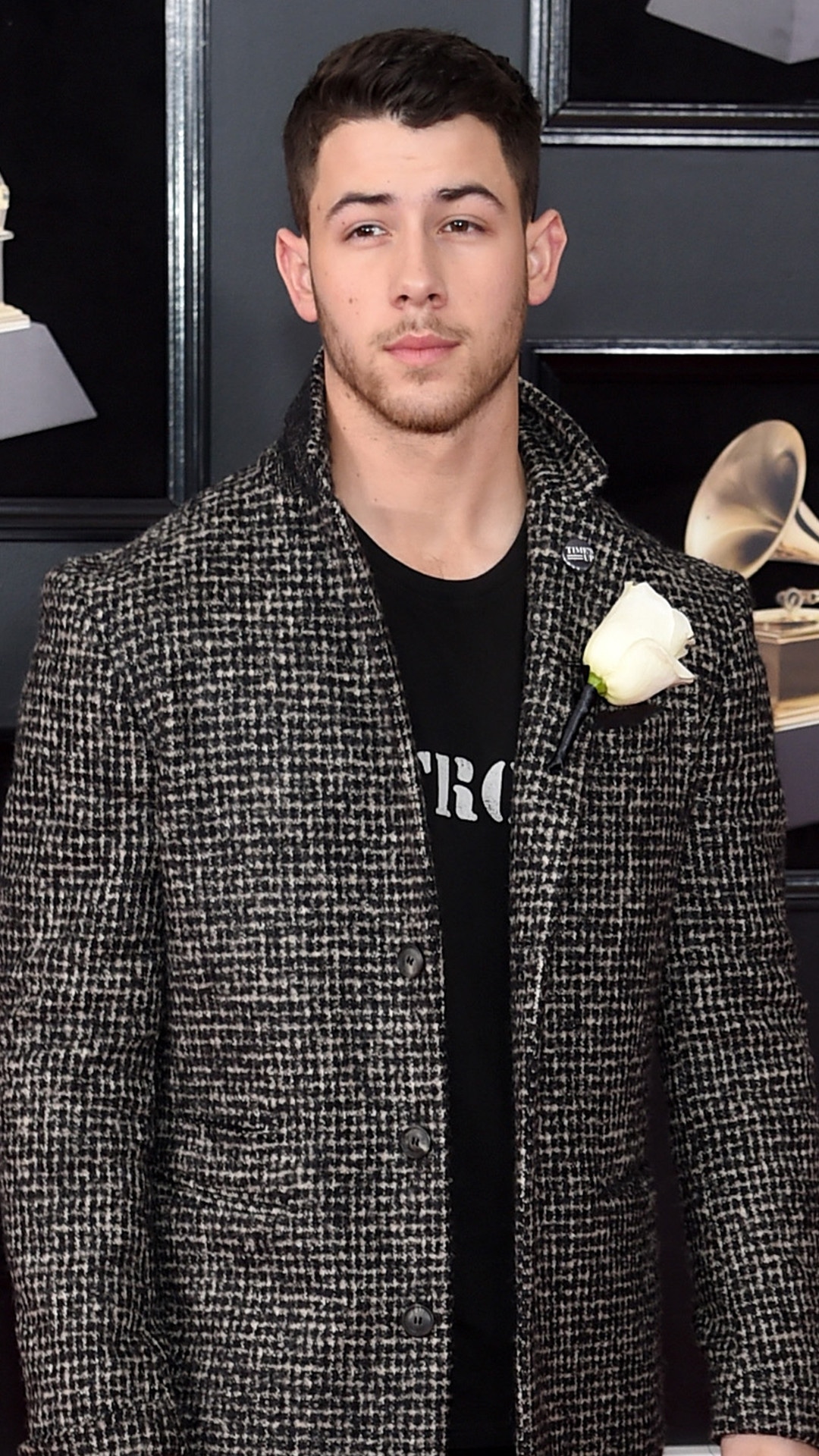 Nick Jonas, 2018 Grammy Awards, Red Carpet Fashions