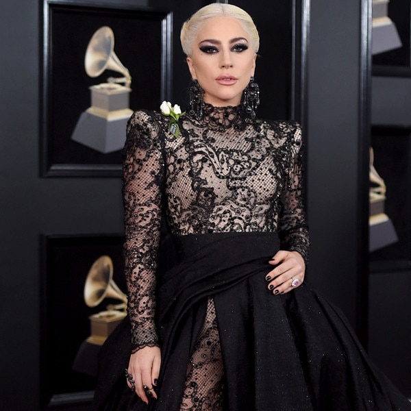 Lady gaga hotsell grammys 2019 dress