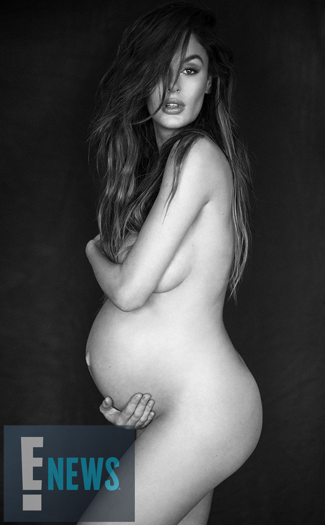 Photos from Supermodel Nicole Trunfio Poses Nude While Pregnant