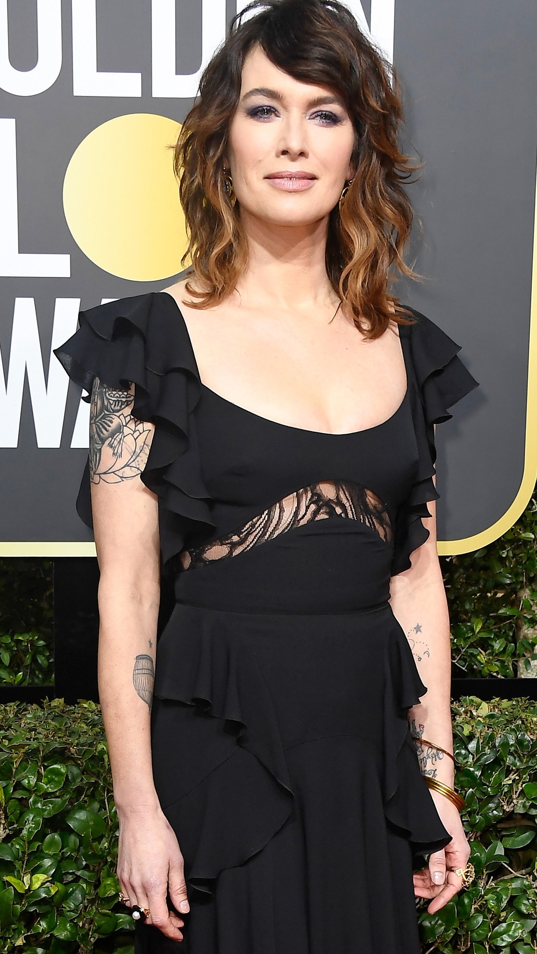 Lena Headey, 2018 Golden Globes, Red Carpet Fashions