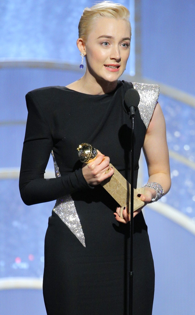 Saoirse Ronan Wins Best Actress at 2018 Golden Globes: Hi, Mom! Saoirse Ronan Wins Best Actress at 2018 Golden Globes: Hi, Mom!
