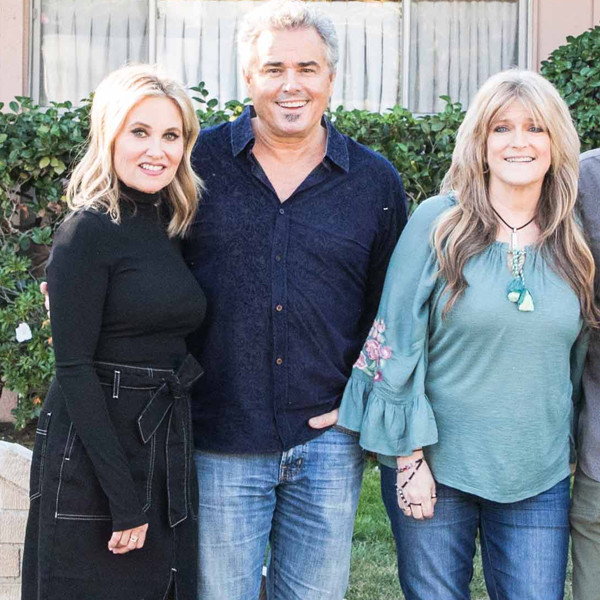 The Brady Bunch, A Very Brady Renovation