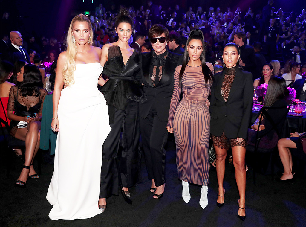 Khloe Kardashian, Kendall Jenner, Kris Jenner, Kim Kardashian, Kourthney Kardashian 