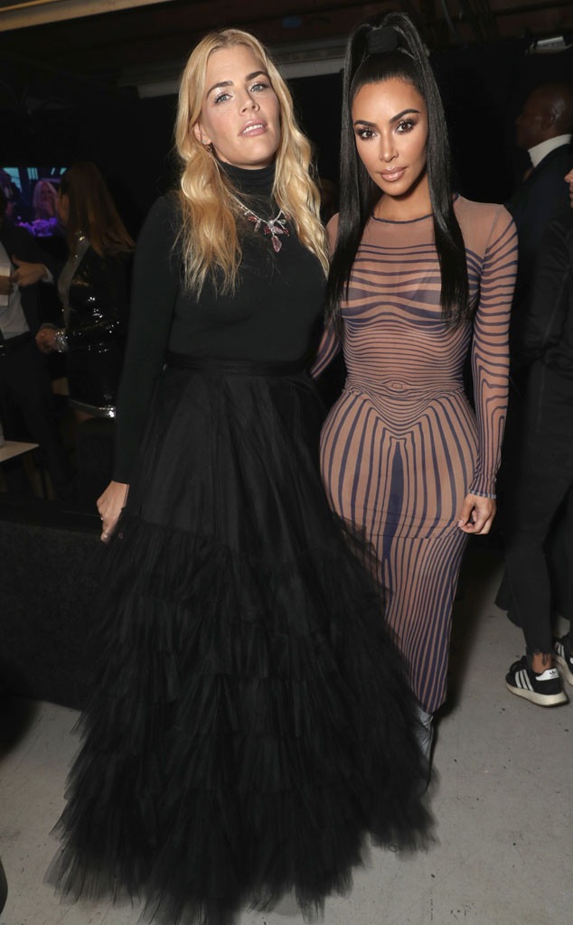 Busy Philipps, Kim Kardashian, 2018 Peoples Choice Awards, behind the scenes 