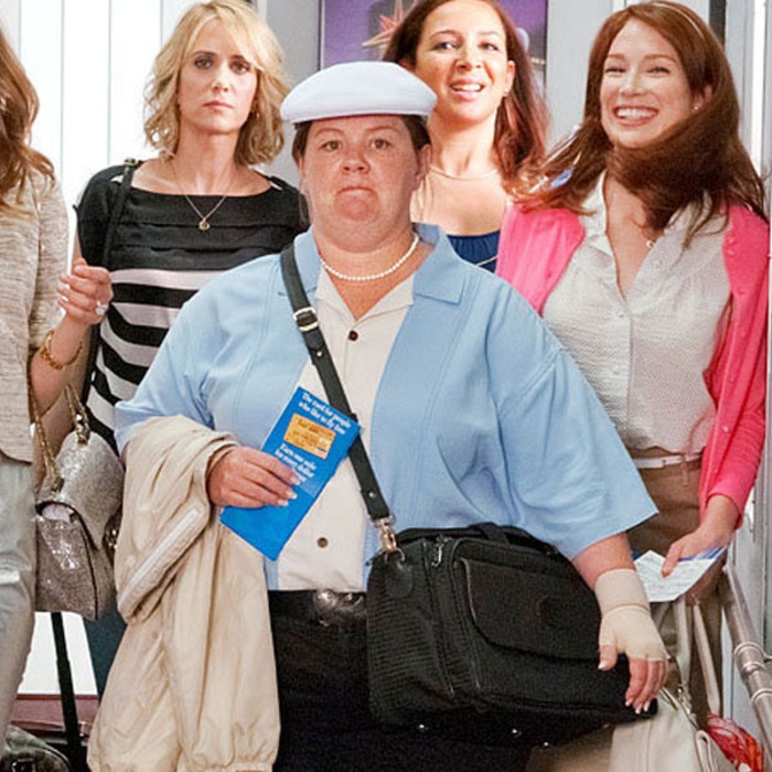 These ''Racy'' Behind the Scenes Photos From Bridesmaids Will Have ...