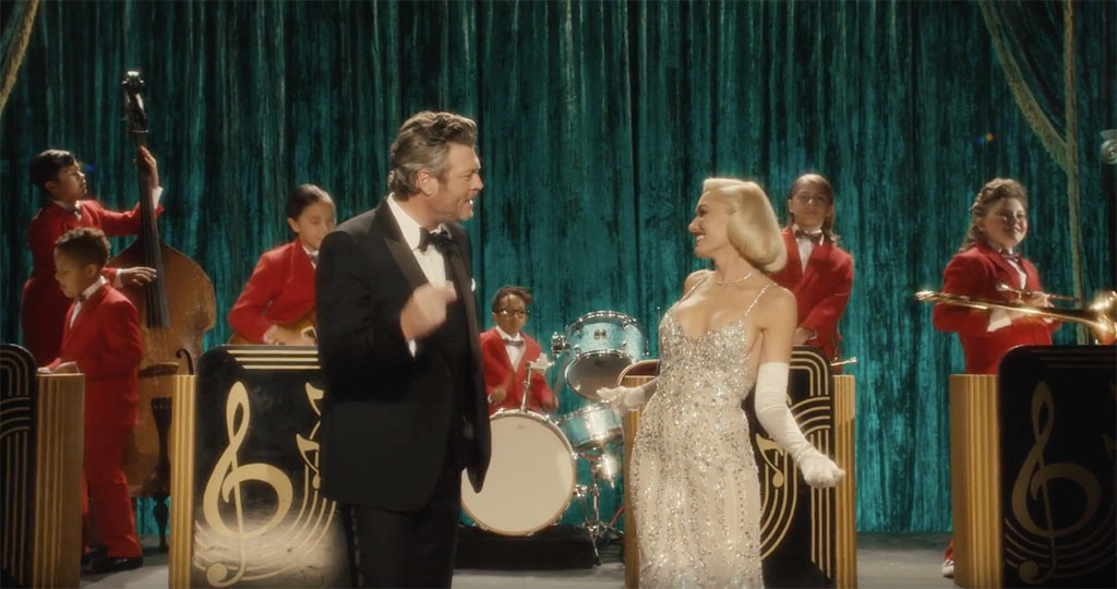 Gwen Stefani, Blake Shelton, You Make It Feel Like Christmas, Music Video