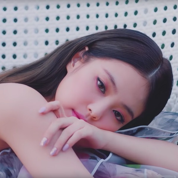 5 Things You Need To Know About Blackpink S Jennie Kim E News