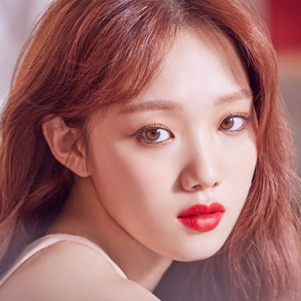  Korean  Beauty  Products That Your Favourite Celebrities Are 