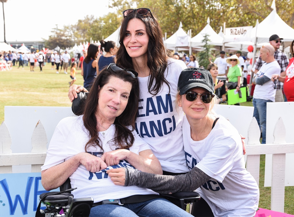 Nanci Ryder, Courtney Cox and Renee Zellweger