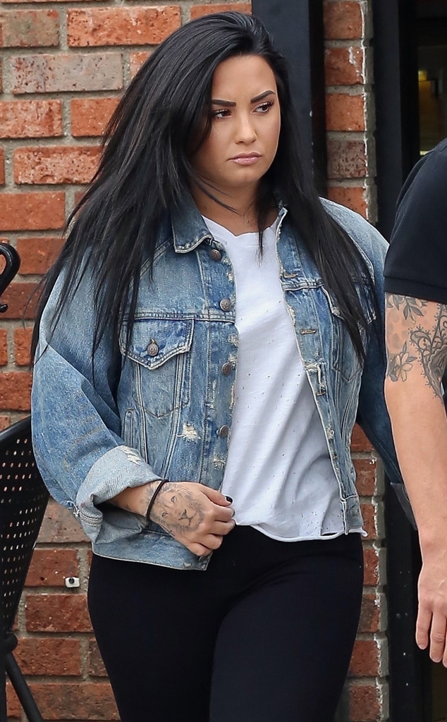 Demi Lovato Looks Happy and Healthy On Yet Another Post-Rehab Outing