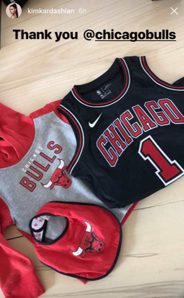 Kim Kardashian Thanks Chicago Bulls After Nba Team Sends Chicago