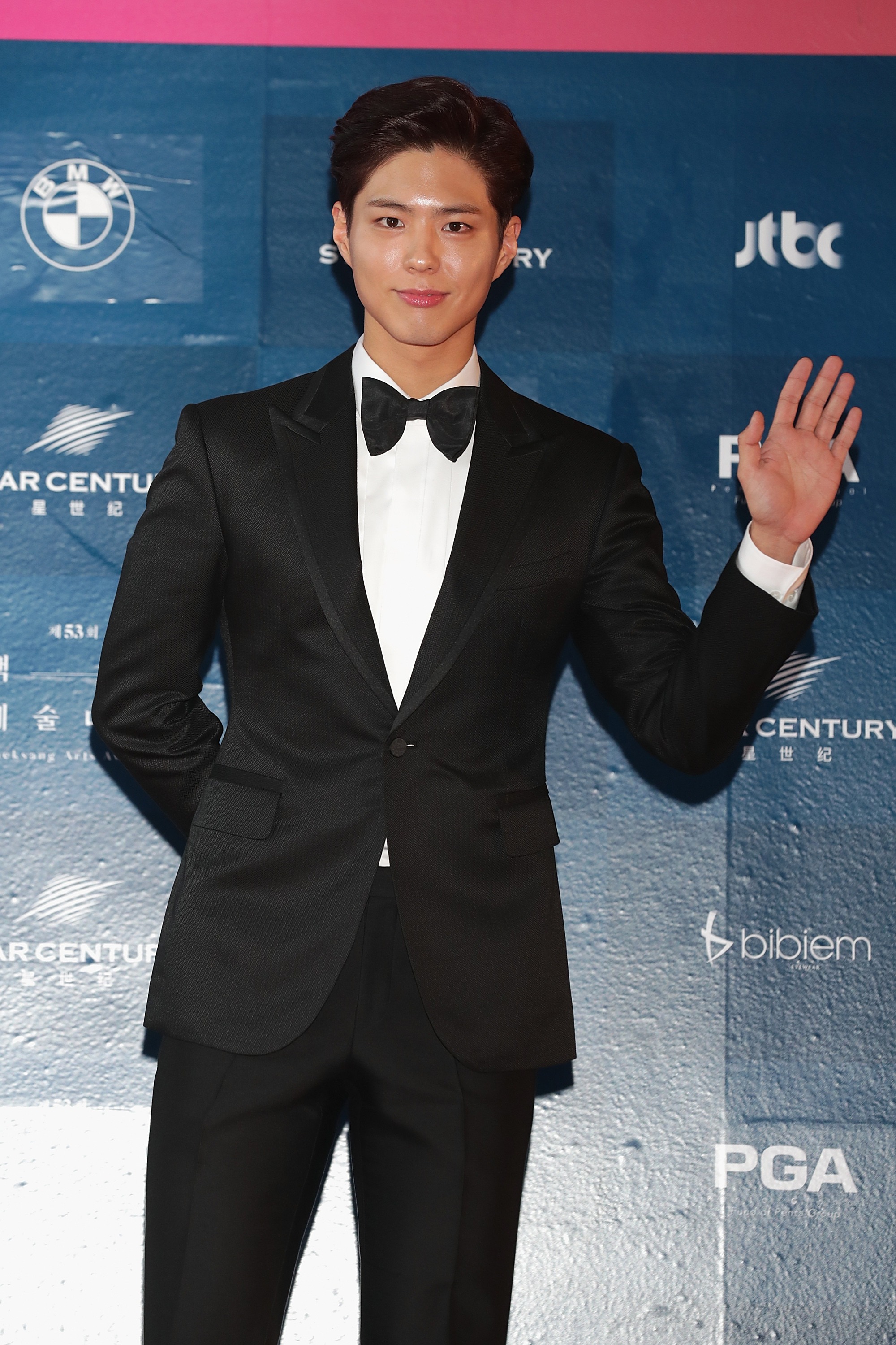 All The Performers And Celebrities Attending The 18 Mnet Asian Music Awards E Online Ap All The Performers And Celebrities Attending The 18 Mnet Asian Music Awards E Online Ap