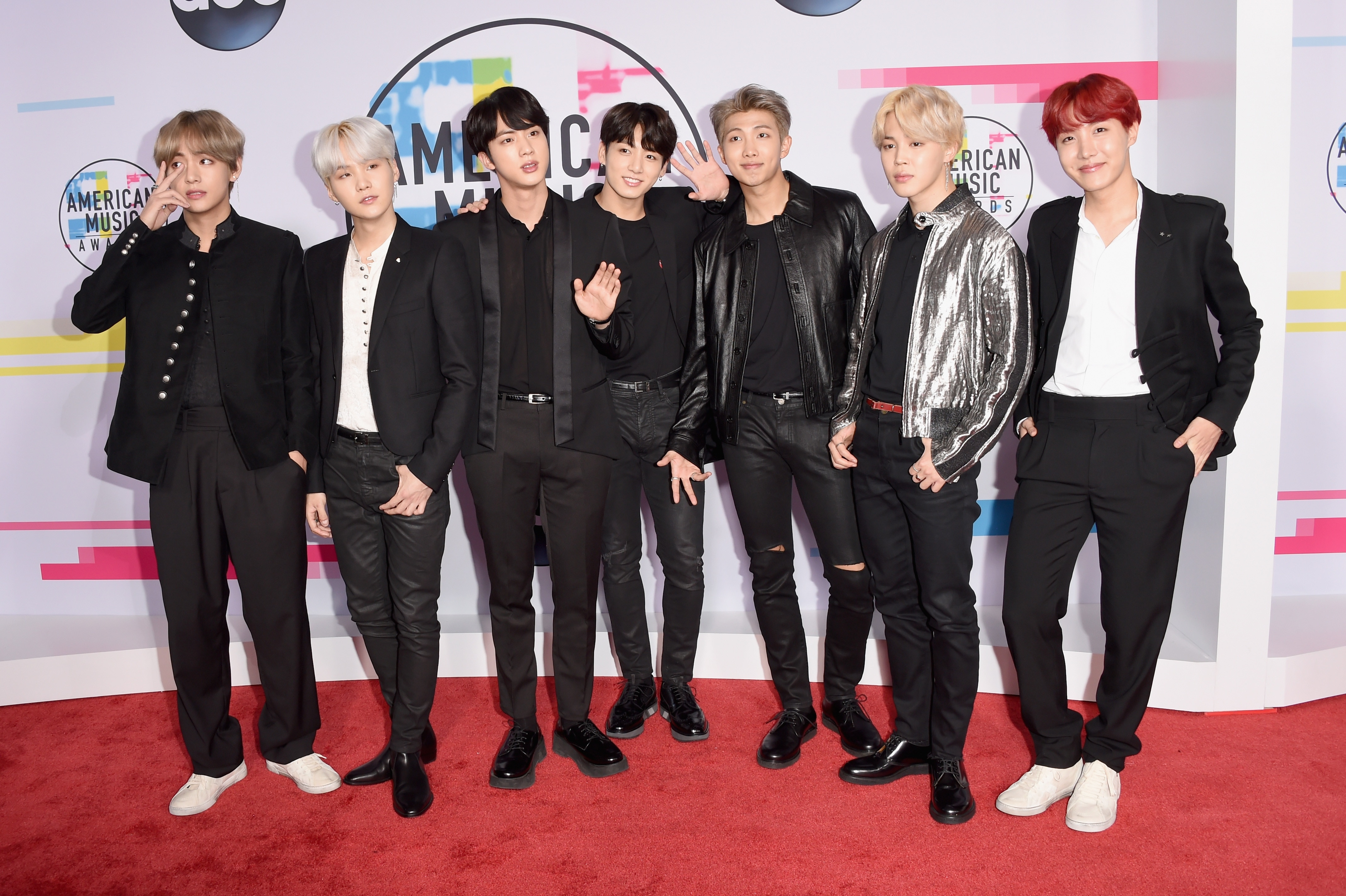 19 Nov 2017 from In Photos: See How BTS's Red Carpet Style Has Evolved ...